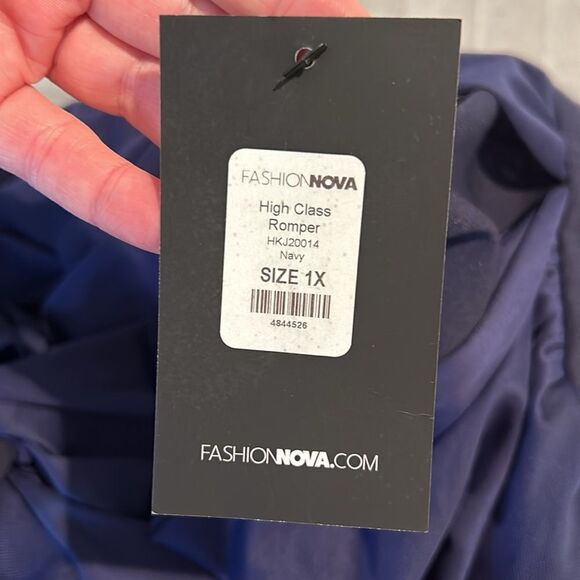 NWT Fashion Nova High Class Romper size 1X navy blue - Picture 7 of 12
